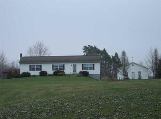 820 River Rd, Greenville, PA 16125