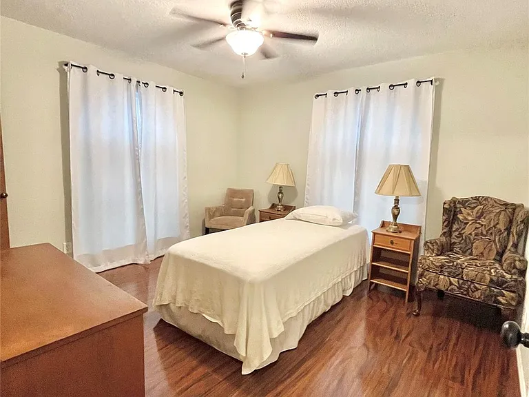 1935 Pine River Dr — Photo 11