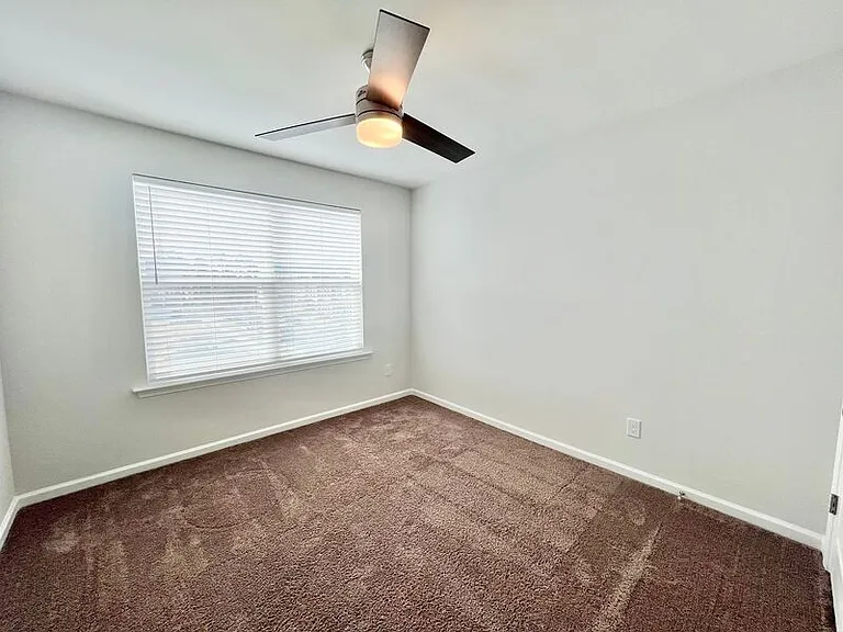 109 Hickory Plains Rd — Photo 25