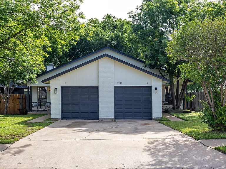 11409 Ptarmigan Dr #A — Photo 2