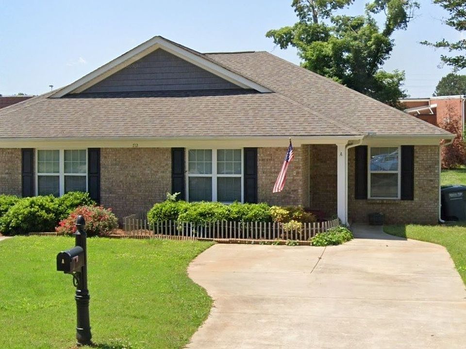 1st image of 712 E Catawba St #B