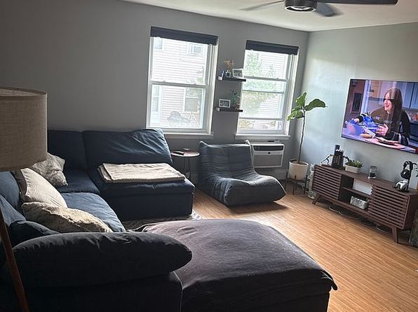 270 Lowndes Ave APT 121G