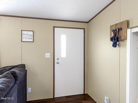 4th image of 3510 Matts Way