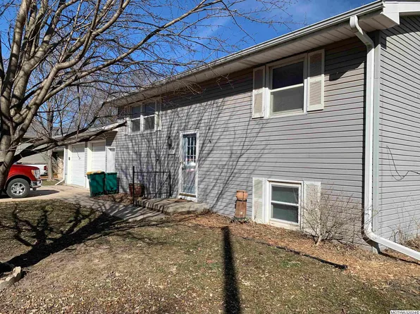 219 N Summit Ave, Nora Springs, IA 50458