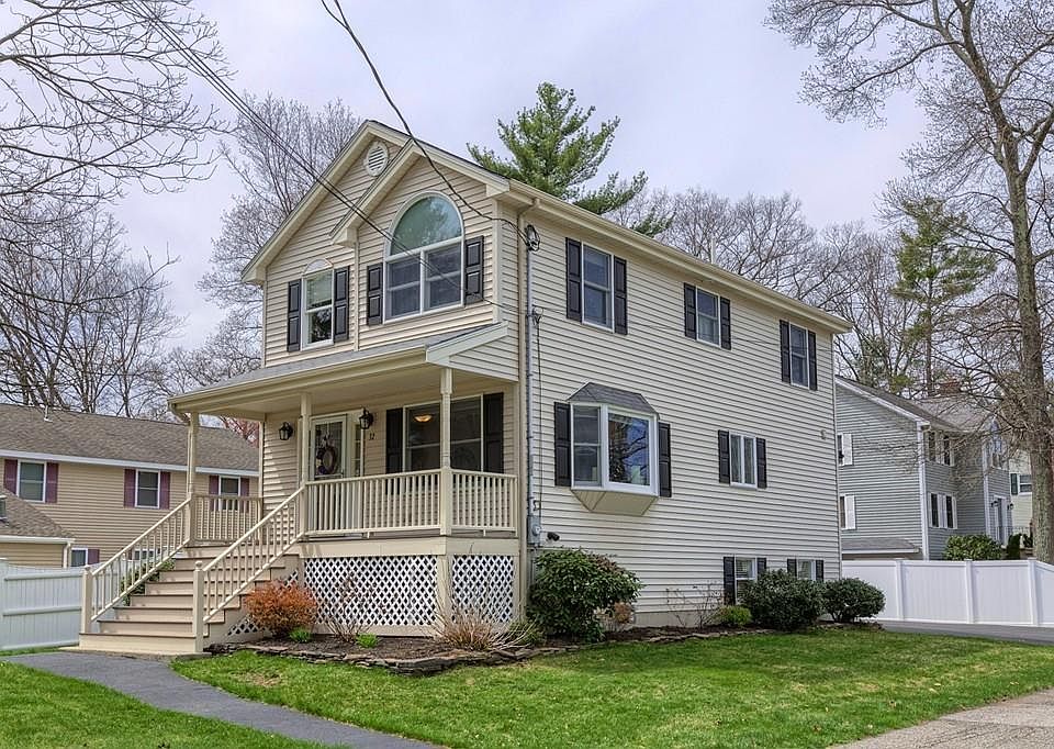1st image of 32 Faulkner Ave