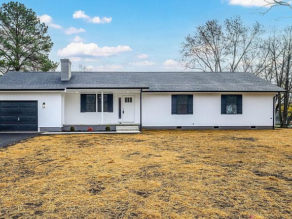 2nd image of 16853 Sherbrooke Rd