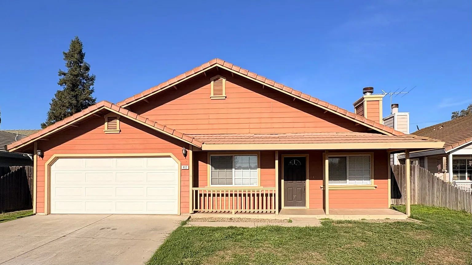 412 Chaffee Ln photo 1