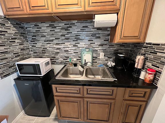 3rd image of 15135 E Gale Ave