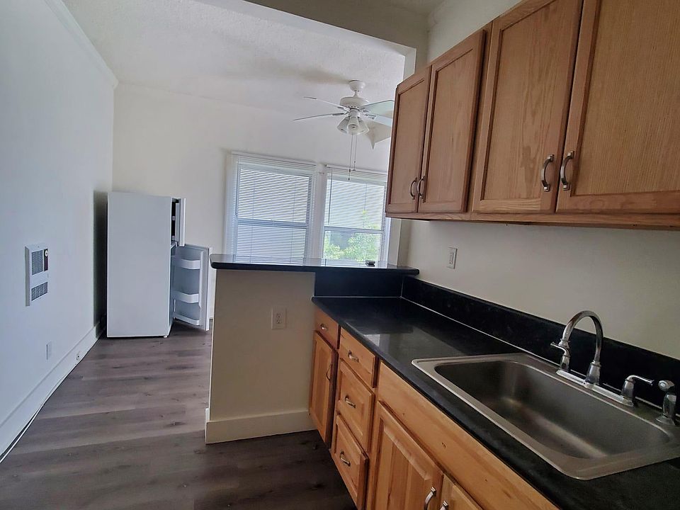 1st image of 1735 N Gramercy Pl APT 106