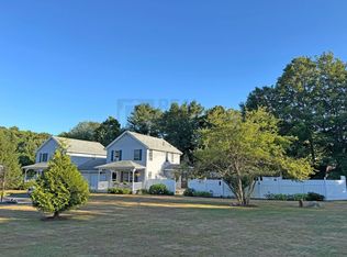 4 Robin Ln, Greenland, NH 03840