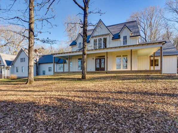 13318 Birchwood Pike, Harrison, TN 37341