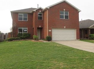 1316 Hennessey Ct, Fort Worth, TX 76131