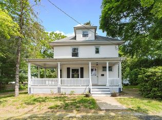 9 Balston St, North Providence, RI 02911