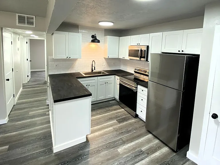 12007 Sugar Mill Cir SE #A — Photo 7