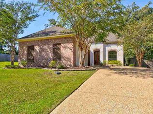 604 Pinebrook Pl, Brandon, MS 39047