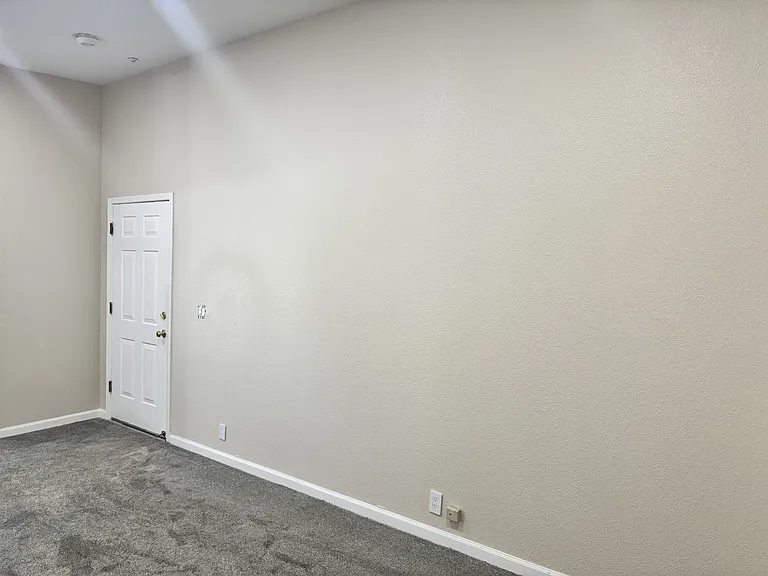 388 Santa Clara Ave — Photo 13