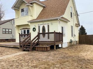 530 Delaney St, Highland, WI 53543