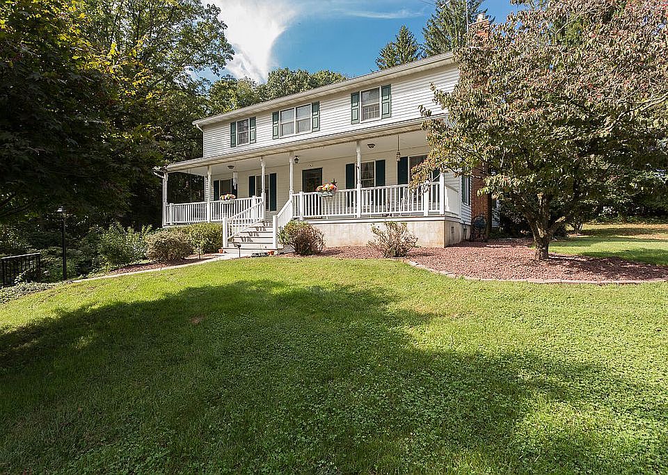 2nd image of 7 Hoschaar Rd