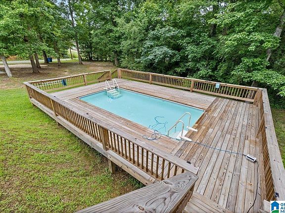 2nd image of 1095 Deans Ferry Rd