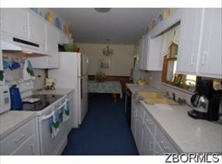 5575 Milhill Ct, Zanesville, OH 43701