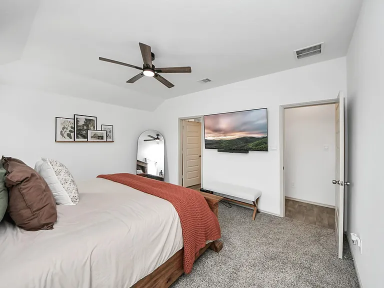 1137 Buffalograss Trl — Photo 32