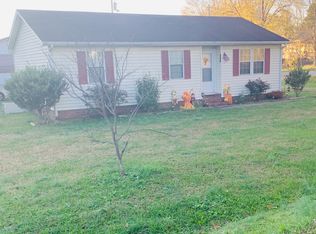 111 Christian Ln, Decherd, TN 37324