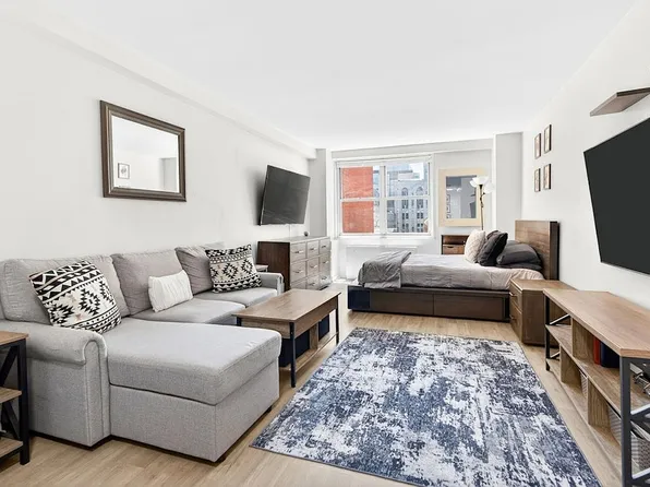 520 E 72nd St APT 12E, Manhattan, NY 10021