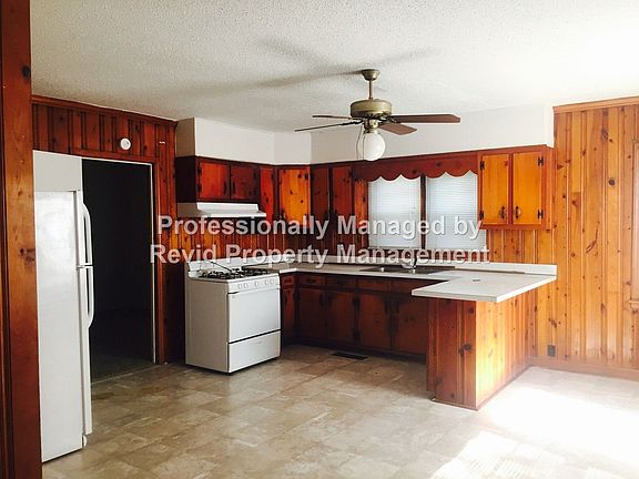 4th image of 3511 Rockwood Ave