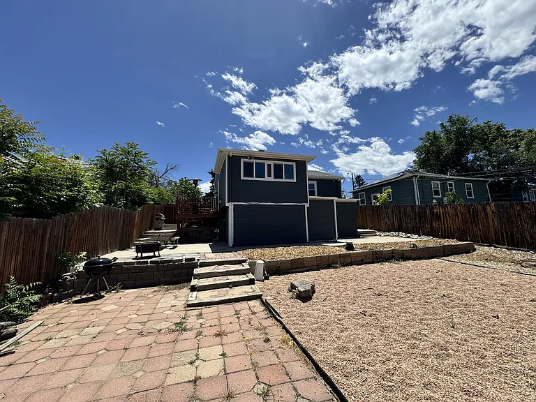 2745 W Archer Pl — Photo 29
