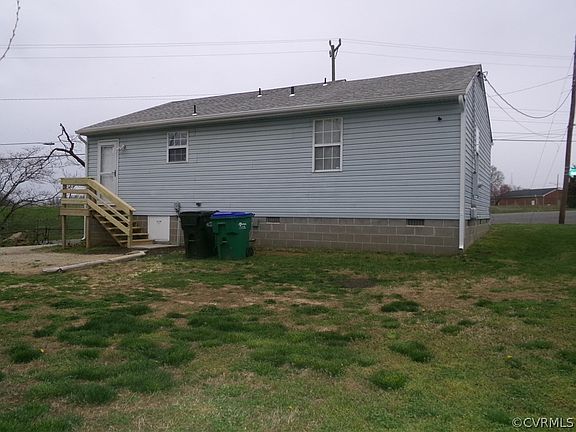 3rd image of 1426 Lenmore St