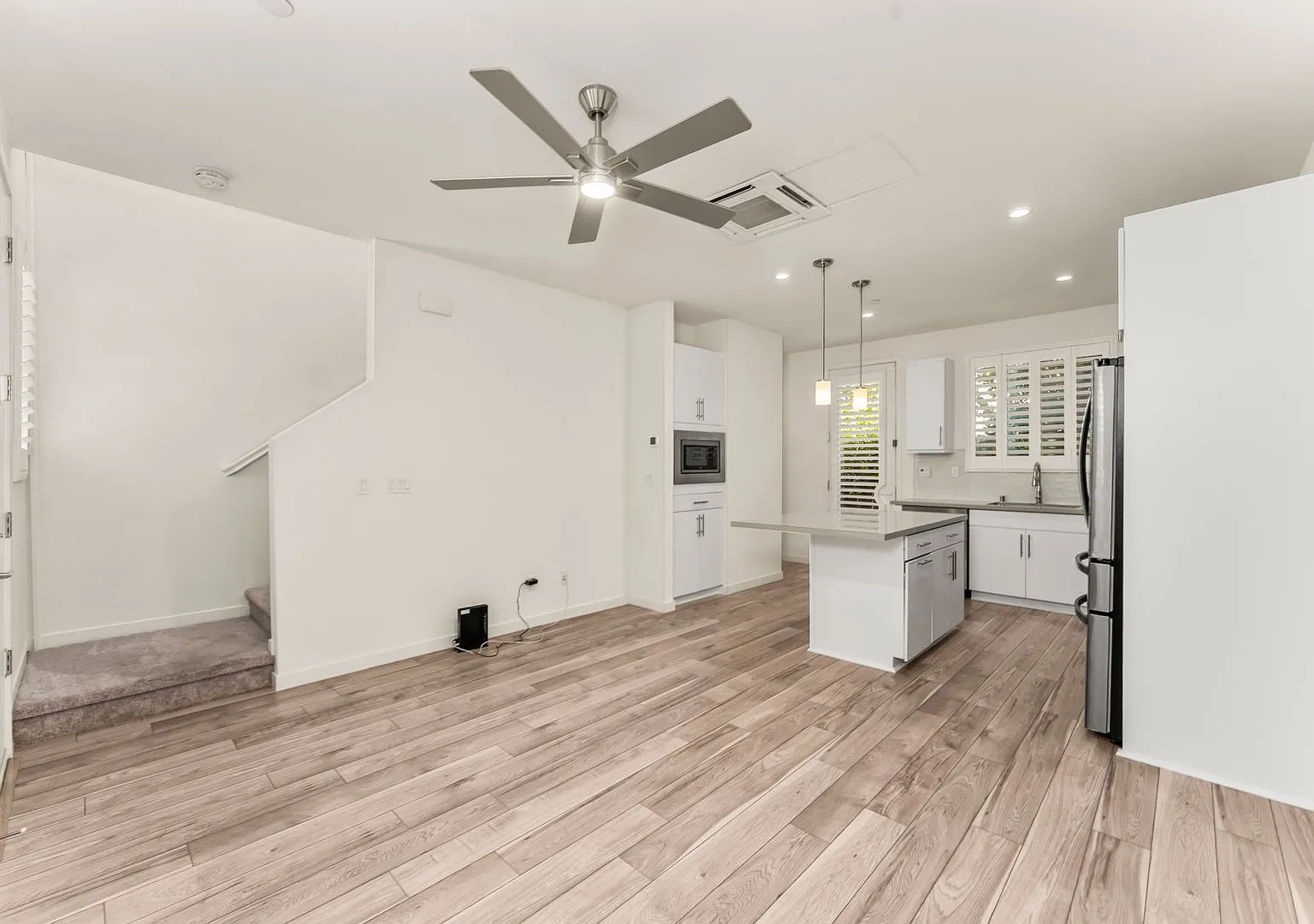 Modern 2 Bed / 2.5 Bath Condo for Rent at The Mill at Broadway — Photo 3