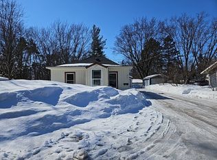 413 3rd Ave S, Princeton, MN 55371