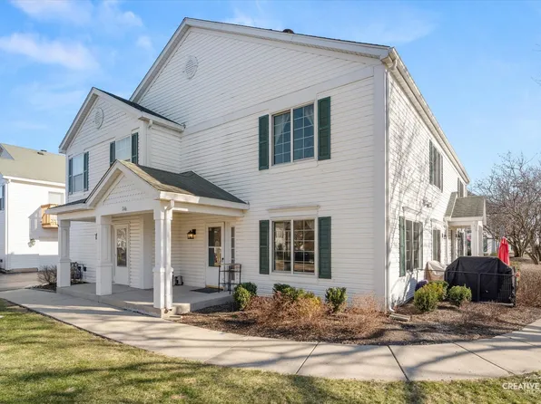 746 Fieldcrest Dr Unit B, South Elgin, IL 60177