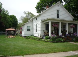 86 E Montgomery St, Coldwater, MI 49036
