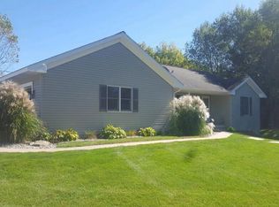 8180 Timpson Ave SE, Alto, MI 49302