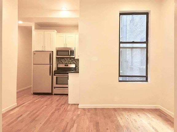 2nd image of 144 W 111th St #B3