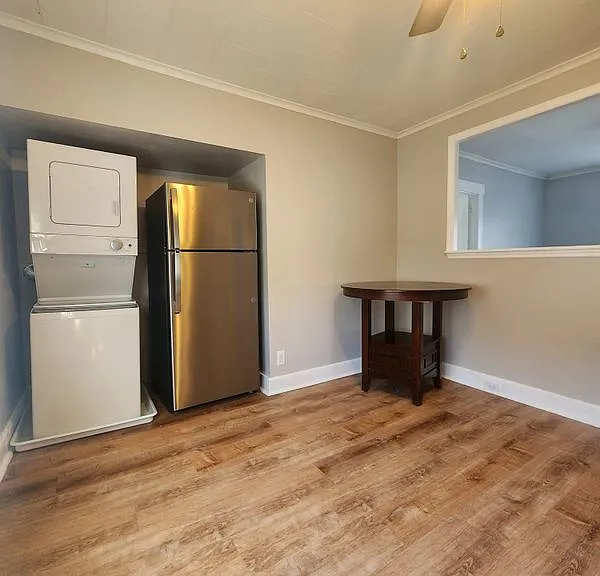 23 Park Ave #2 — Photo 4