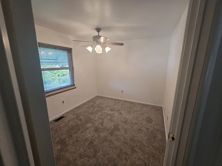 9187 N Sheldon Rd — Photo 16