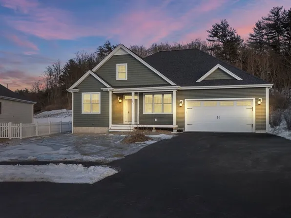 103 Lebaron Blvd, Lakeville, MA 02347