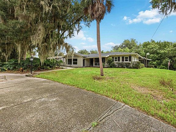 3rd image of 5430 TIMBERLANE ROAD