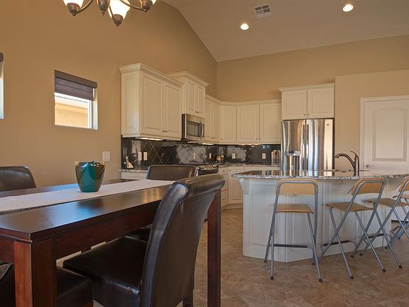 3rd image of 1580 W Songbird Dr