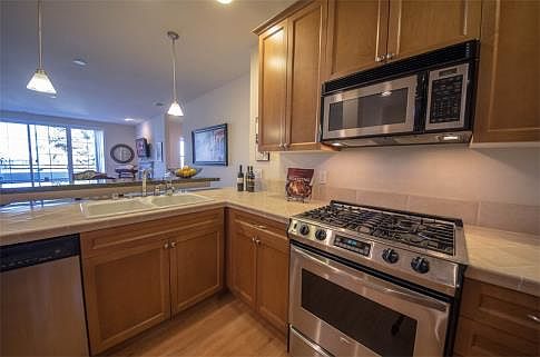 4th image of 7549 SE 29th St Unit 403