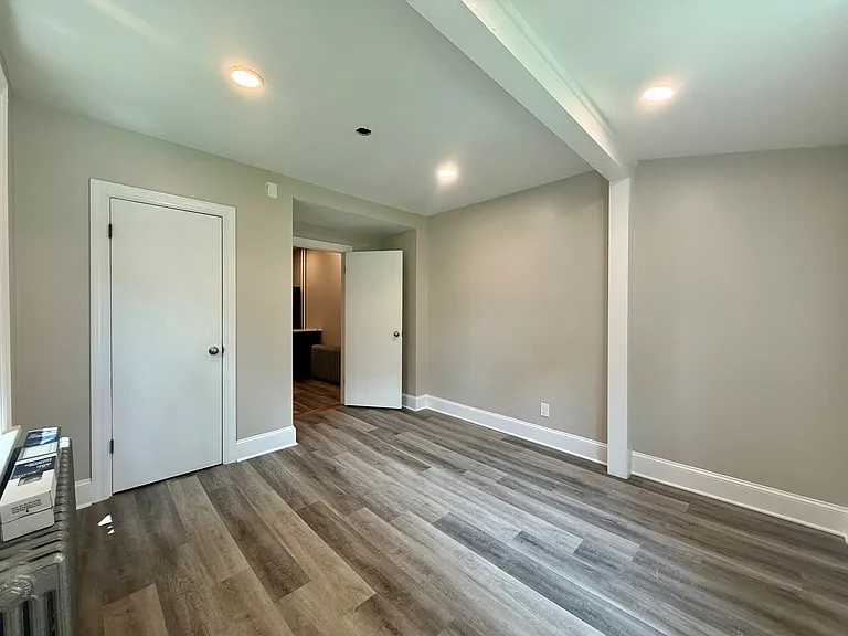 2602 W 18th St #1 — Photo 14