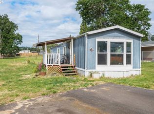39009 Dexter Rd SPACE 27, Dexter, OR 97431