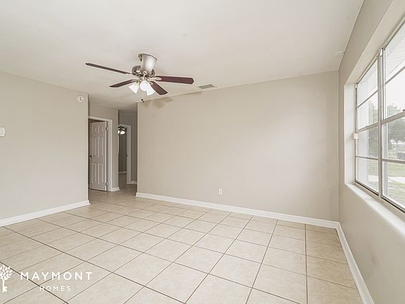 3rd image of 2524 Kiwanis Ave