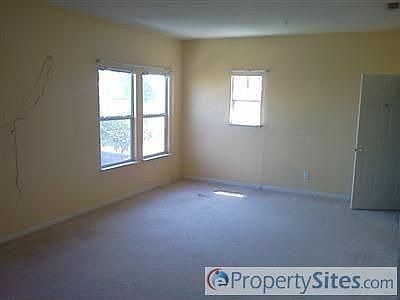 4th image of 10989 Woodring Dr