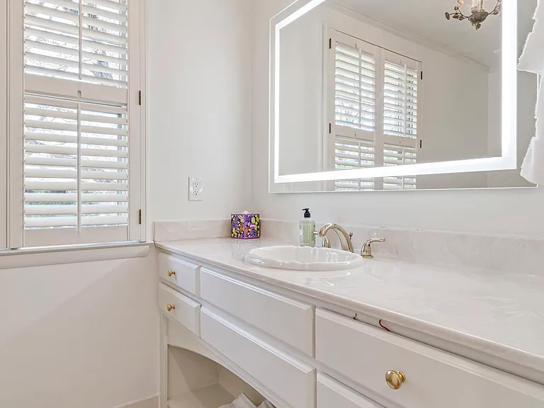 1209 Tyne Blvd — Photo 35