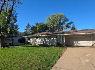 10240 Quinn St NW, Coon Rapids, MN 55433