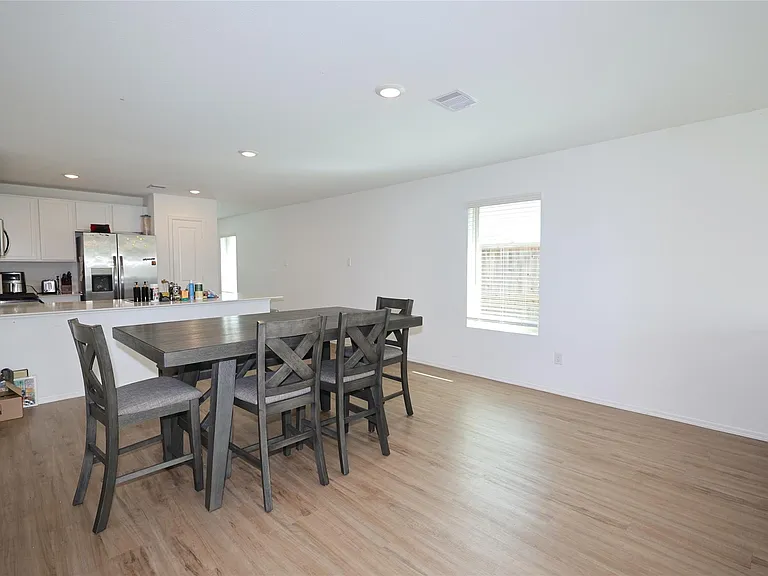 7430 Clover Chase Dr — Photo 7