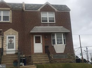 8156 Leon St, Philadelphia, PA 19136